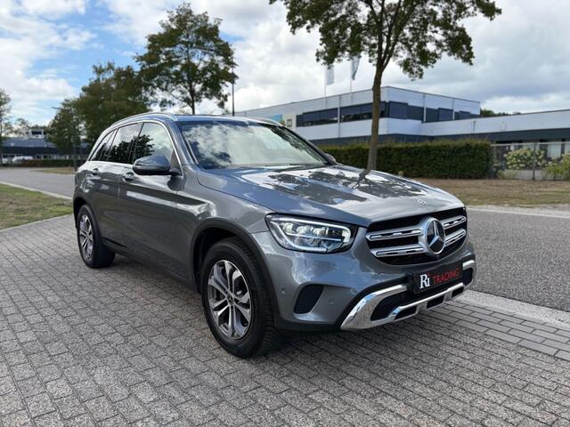 Mercedes-Benz GLC-KLASSE 200 AMG Distronic+ Night Pakket