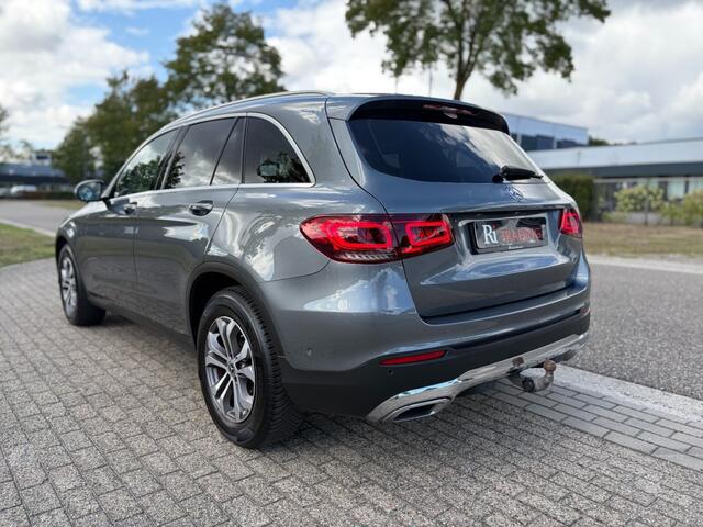 Mercedes-Benz GLC-KLASSE 200 AMG Distronic+ Night Pakket