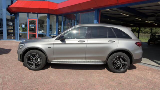 Mercedes-Benz GLC-KLASSE 300e 4MATIC AMG | PANO | MEMORY | MASSAGE | TREKHAAK