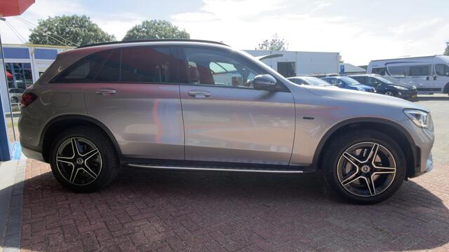 Mercedes-Benz GLC-KLASSE 300e 4MATIC AMG | PANO | MEMORY | MASSAGE | TREKHAAK
