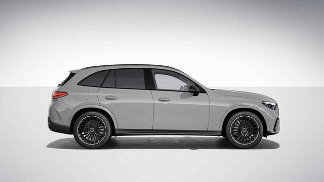 Mercedes-Benz GLC-KLASSE 300e 4MATIC Business Solution AMG | Trekhaak | Panoramaschuifdak | Matrix Led | 20"LM Velgen | Treeplanken |