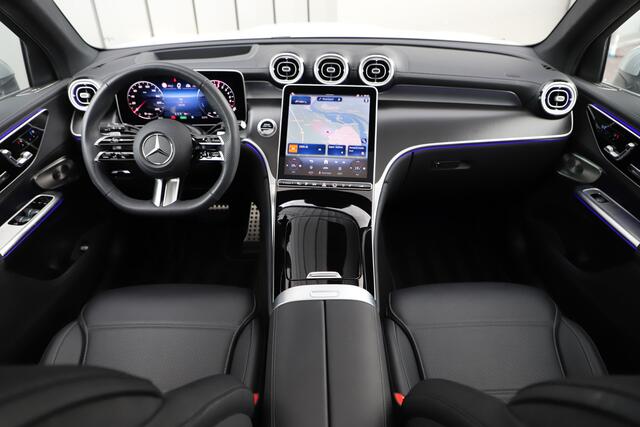 Mercedes-Benz GLC-KLASSE 400e AMG 4-Matic | 381PK | Massage | Luchtvering | Achterasbesturing | Head-up | Burmester | Distronic+ | Digital-light | Keyless-go | 2025.