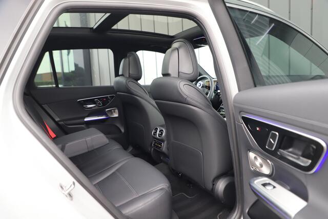 Mercedes-Benz GLC-KLASSE 400e AMG 4-Matic | 381PK | Massage | Luchtvering | Achterasbesturing | Head-up | Burmester | Distronic+ | Digital-light | Keyless-go | 2025.