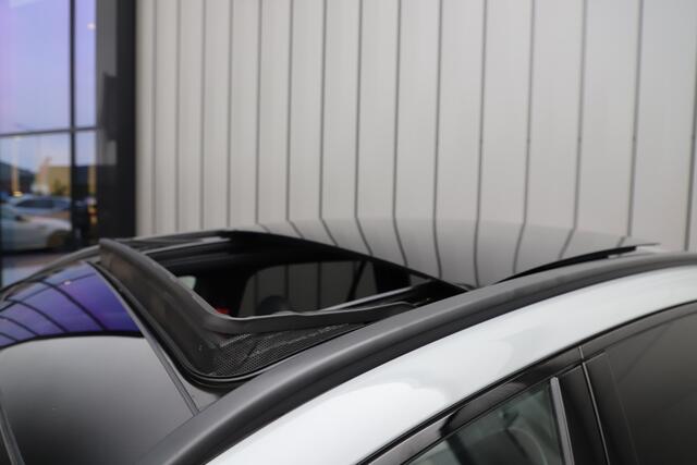 Mercedes-Benz GLC-KLASSE 400e AMG 4-Matic | 381PK | Massage | Luchtvering | Achterasbesturing | Head-up | Burmester | Distronic+ | Digital-light | Keyless-go | 2025.