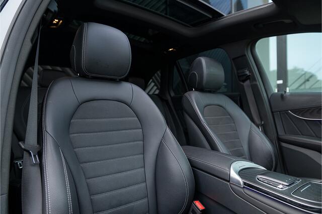 Mercedes-Benz GLC-KLASSE 300 e 4MATIC AMG Camera IHC+ HUD Ambient Klima Night Trekhaak