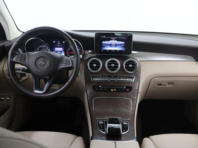 Mercedes-Benz GLC-KLASSE 250 4MATIC Prestige | Luchtvering | Memory | Trekhaak | 360 graden | Sfeerverlichting |