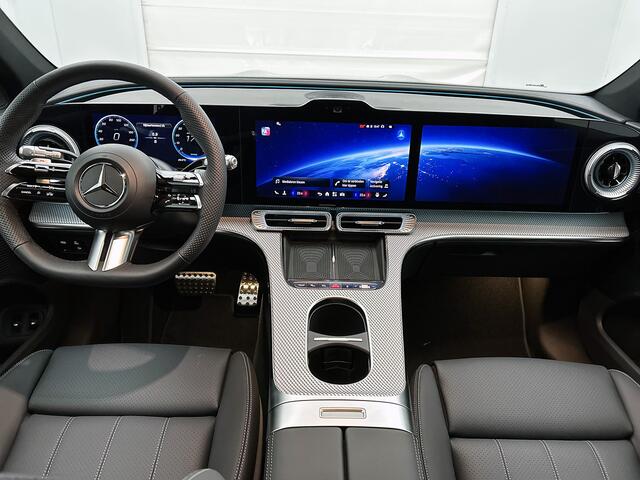 Mercedes-Benz GLC-KLASSE 250 Business Solution AMG 85 kWh | Nightpakket | Plus pakket | Massagefunctie | Doorlopend panoramisch dak | 21" Y-spaak lichtmetalen AMG-velgen | URBAN GUARD | Warmtewerend, donkergetint glas |