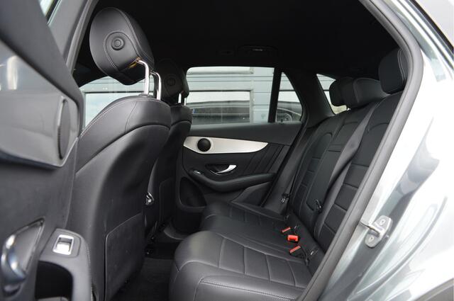 Mercedes-Benz GLC-KLASSE 250 4MATIC | AMG | CAMERA | TREKHAAK |