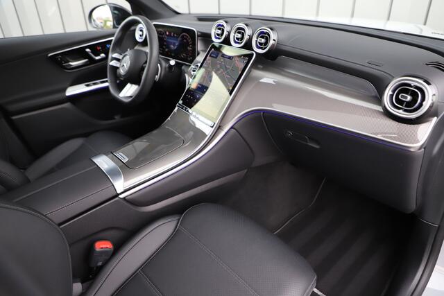 Mercedes-Benz GLC-KLASSE 400e AMG 4-Matic | 381PK | Luchtvering | Achterasbesturing | Massage | Head-up | Burmester | Keyless-go | Sfeerverlichting | Distronic+ | 2025.