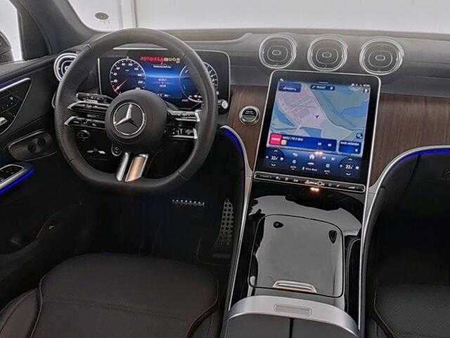 Mercedes-Benz GLC-KLASSE 300e 4MATIC AMG Line | Panoramadak | Rijassistentie Pakket | Trekhaak