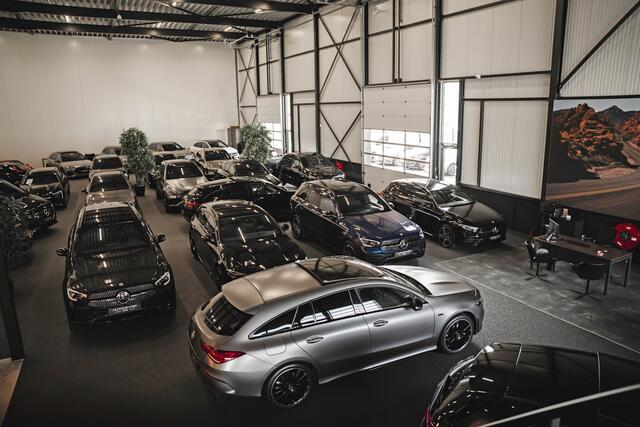 Mercedes-Benz GLC-KLASSE 400e 4MATIC AMG Premium+ ? LEDER ? MASSAGE ? VENTILATIE ? TREKHAAK ? PANO ? ADAP.CRUISE
