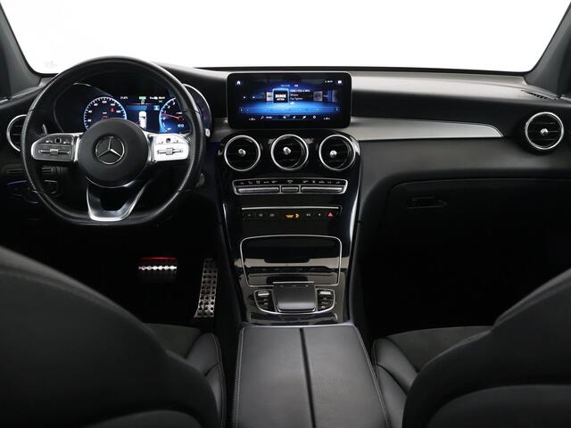 Mercedes-Benz GLC-KLASSE 300e 4MATIC AMG | Panoramadak | Trekhaak elektrisch | Distronic | 360 camera |