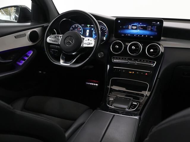 Mercedes-Benz GLC-KLASSE 300e 4MATIC AMG | Panoramadak | Trekhaak elektrisch | Distronic | 360 camera |