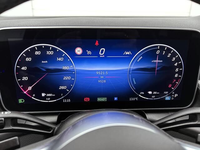 Mercedes-Benz GLC-KLASSE 300 e 4MATIC Plug-In Hybride Trekhaak | Panorama Schuif-Kanteldak | Memory Pakket voorstoelen | Stuur en Stoelverwarming. Inclusief 24 maanden MB Certified garantie voor Europa.