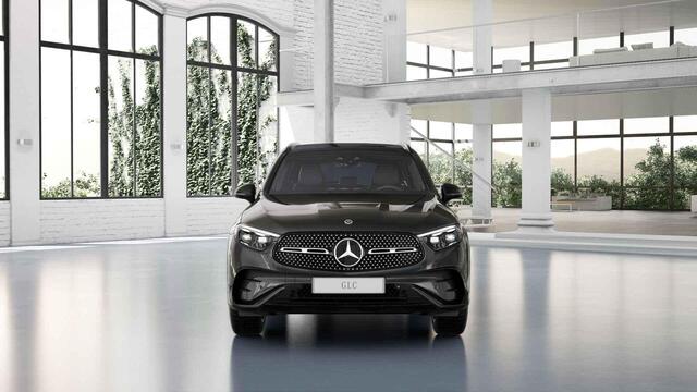 Mercedes-Benz GLC-KLASSE 300e 4MATIC AMG Line | Burmester | Luchtvering | Panoramadak | 360 graden camera | Matrix Led koplampen | Nappaleder |
