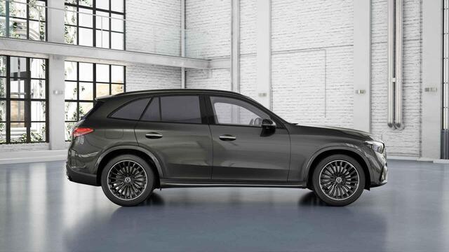 Mercedes-Benz GLC-KLASSE 300e 4MATIC AMG Line | Burmester | Luchtvering | Panoramadak | 360 graden camera | Matrix Led koplampen | Nappaleder |
