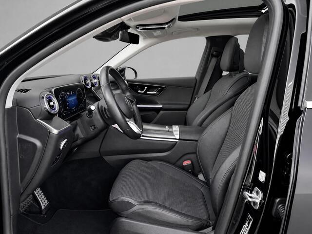 Mercedes-Benz GLC-KLASSE 300e 4MATIC Luxury Line | Panoramadak | Trekhaak | Burmester