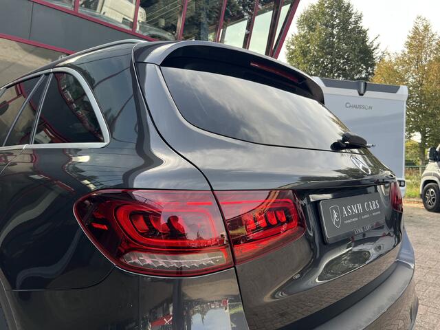Mercedes-Benz GLC-KLASSE 300 4MATIC Premium Plus | Matrix | Burmester | Trekhaak | Memory | Pano | Keyless | Camera | PDC | ACC | Stoelverwarming |