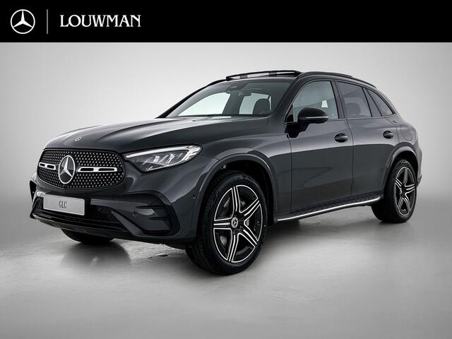 Mercedes-Benz GLC-KLASSE 300e 4MATIC Business Solution AMG | Advanced plus | Nightpakket | Trekhaak | Panoramaschuifdak | Treeplanken in aluminiumlook | 20 inch vijfspaaks lichtmetalen AMG-velgen |