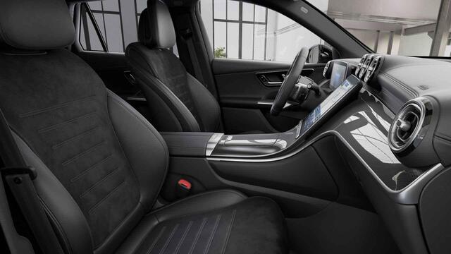Mercedes-Benz GLC-KLASSE 300e 4MATIC AMG Line | Night | Panoramadak | Headup | Trekhaak | Stoelventilatie | Burmester | Memory |