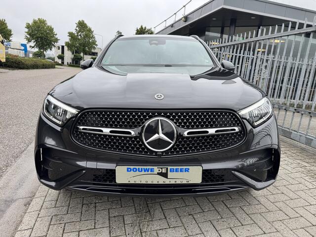 Mercedes-Benz GLC-KLASSE 300e 4MATIC AMG Line Night leer/ Pano.dak | Burmester | Memory/ Masage etc
