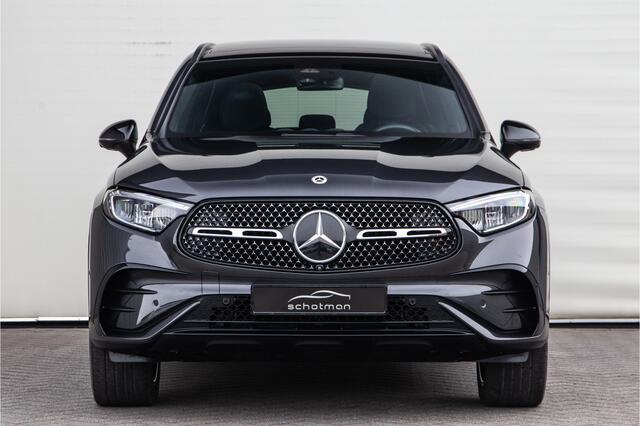 Mercedes-Benz GLC-KLASSE 300e 4MATIC AMG Premium, Pano, Leder, Distronic, Nightpack 2024