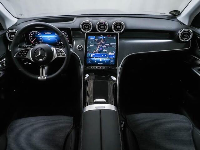Mercedes-Benz GLC-KLASSE 300e 4MATIC Business Line | Panoramadak | Distronic Rijassistentie pakket | Trekhaak | Memorypakket