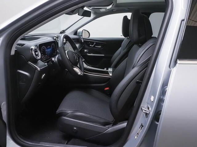 Mercedes-Benz GLC-KLASSE 300e 4MATIC Business Line | Panoramadak | Distronic Rijassistentie pakket | Trekhaak | Memorypakket
