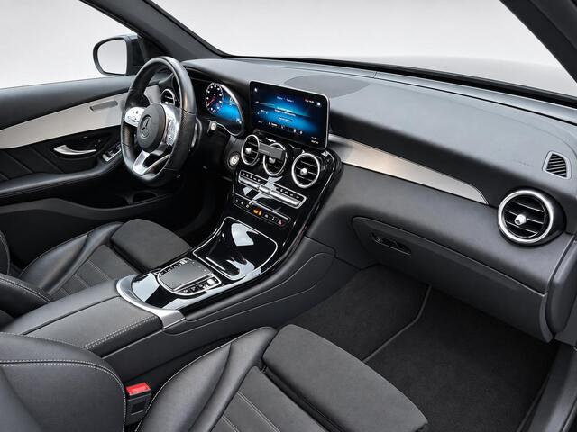 Mercedes-Benz GLC-KLASSE 300e 4MATIC Business Solution AMG Navigatie Apple CarPlay Android Auto 360° camera Parkeerhulp Cruise Control Full Led Stoelverwarming Elektrische achterklep Climate Control Lichtmetalen velgen