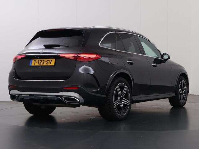 Mercedes-Benz GLC-KLASSE 400e 4MATIC AMG Line | Luchtvering | Trekhaak | Leder | Panoramadak | Head Up display | 360 graden camera | Sfeerverlichting |