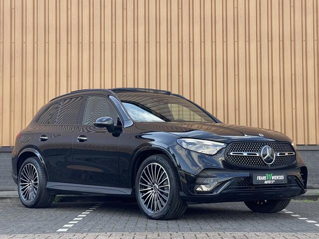 Mercedes-Benz GLC-KLASSE 220d 4MATIC AMG Line | 360 Camera | Panoramadak | Sfeerverlichting | Digital Light | Zwenkhaak | Burmester | Apple Carplay | Keyless |