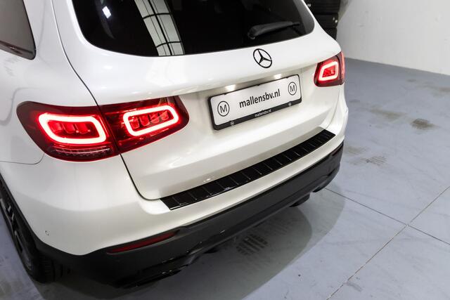 Mercedes-Benz GLC-KLASSE 300e 4MATIC PANO/MEMORY/LEDER/ETREKHAAK/NIGHT/DEALEROH