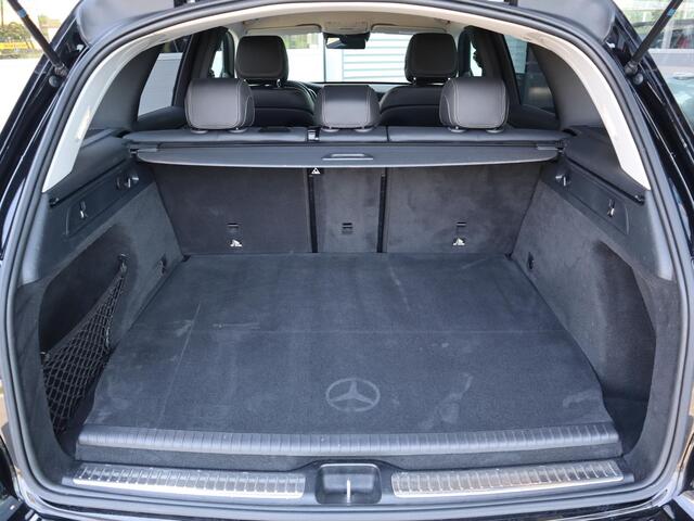 Mercedes-Benz GLC-KLASSE 300e 4MATIC Business Solution AMG l Keyless l Achteruitrij camera l Stoelverwarming