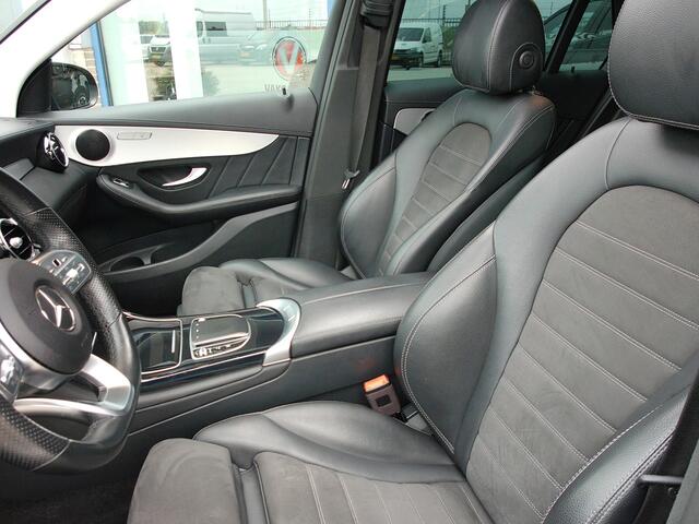 Mercedes-Benz GLC-KLASSE 300e 4MATIC Business Solution AMG, Schuifdak / Trekhaak / Sfeerverlichting / Camera / 20' LMV