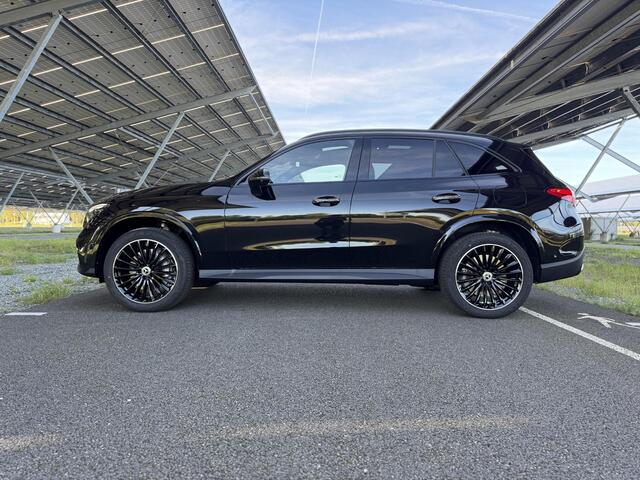 Mercedes-Benz GLC-KLASSE 300e 4MATIC Business Solution AMG | Night | Panoramadak | Memory stoelen | Digital light | Sfeerverlichting | Apple carplay |