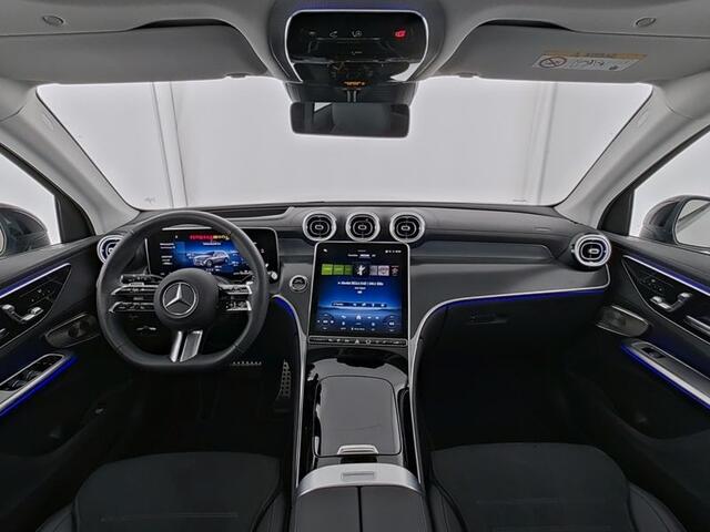 Mercedes-Benz GLC-KLASSE 400e 4MATIC AMG Line Premium I Panoramadak I Trekhaak I 360 camera I I Head-up I Stoelverwarming V + A I Burmester I Winterpakket I Keyless-GO I DIGITAL LIGHT I I Carplay I Distronic I Night pakket I Rij assistent plus I