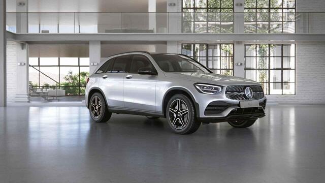 Mercedes-Benz GLC-KLASSE 200 Advantage | Trekhaak | Panoramadak | Night | Achteruitrijcamera | Stoelverwarming |