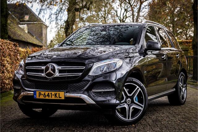 Mercedes-Benz GLE-KLASSE 500 e 4MATIC AMG Line Panorama Airmatic Harman Kardon 360 Camera