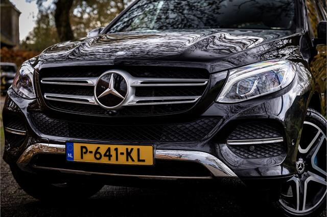 Mercedes-Benz GLE-KLASSE 500 e 4MATIC AMG Line Panorama Airmatic Harman Kardon 360 Camera