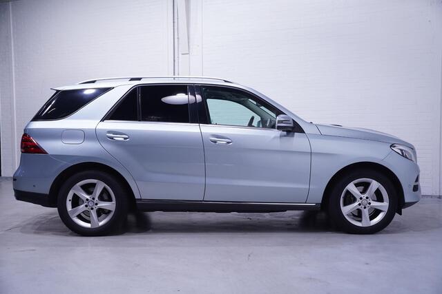 Mercedes-Benz GLE-KLASSE 350d 4 Matic Grijs Kenteken 2-Zits Navi, Camera Trekhaak Wegklapbaar 3.500 kg, Leder Zwart, LED Koplampen