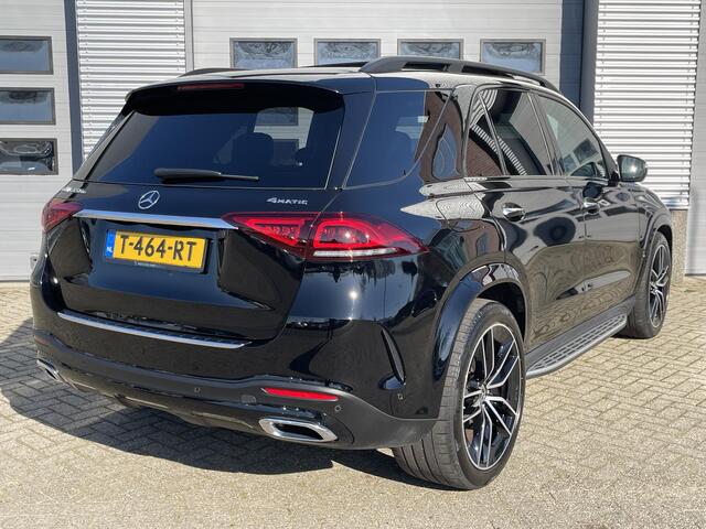 Mercedes-Benz GLE-KLASSE 350 e 4MATIC AMG Line 22''/Luchtvering/Dodehoek/Adaptieve cruise/Burmester/Multibeam LED/Panoramadak/Trekhaak/Camera/Apple Carplay & Android Auto/Sfeerverlichting