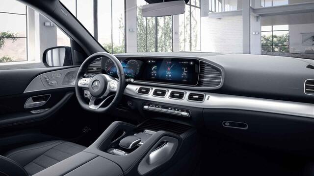 Mercedes-Benz GLE-KLASSE 350 e 4MATIC Premium Plus | AMG | Luchtvering | Rijassistentiepakket Plus | 21" lichtmetalen velgen | Panoramadak | Memory |