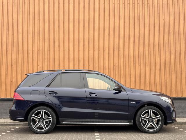 Mercedes-Benz GLE-KLASSE AMG 43 4MATIC | 390 PK! | Luchtvering | Panoramadak | Designo | Elektrische Trekhaak | Harman & Kardon | Apple Carplay | DAB | 20" Lichtmetaal | 360° Camera |
