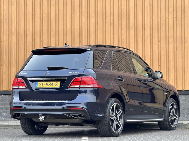 Mercedes-Benz GLE-KLASSE AMG 43 4MATIC | 390 PK! | Luchtvering | Panoramadak | Designo | Elektrische Trekhaak | Harman & Kardon | Apple Carplay | DAB | 20" Lichtmetaal | 360° Camera |