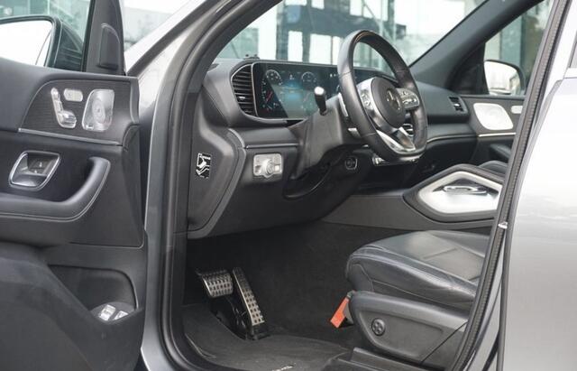 Mercedes-Benz GLE-KLASSE 400 d 4MATIC Premium V6 l 331 PK l Airmatic Luchtvering l Panormadak l MBUX l Burmerster l Wegklapbare Trekahaak l Nappa Leder l l Multispaaks velgen l Softclose l Stoelverwarming l Hout inleg l Widescreen l MBUX l