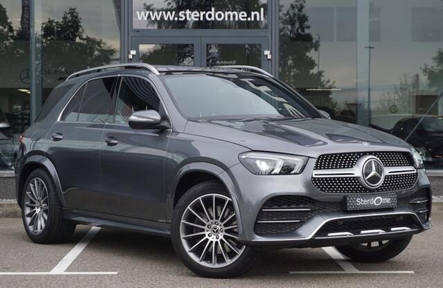 Mercedes-Benz GLE-KLASSE 400 d 4MATIC Premium V6 l 331 PK l Airmatic Luchtvering l Panormadak l MBUX l Burmerster l Wegklapbare Trekahaak l Nappa Leder l l Multispaaks velgen l Softclose l Stoelverwarming l Hout inleg l Widescreen l MBUX l