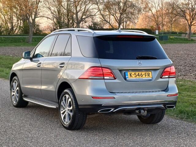 Mercedes-Benz GLE-KLASSE 350 d 4MATIC /Pano/leder/Trekh./Harman/Kardon/LED/Navi/