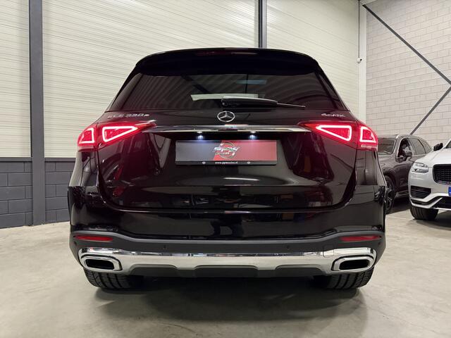 Mercedes-Benz GLE-KLASSE 350 e 4MATIC AMG PANO/22"BREEDSET AMG/360CAMERA/VOL-LEER/DISTRONIC/KEYLESS/SFEER/WIDE-SCREEN/PRIVACY/PARKTRONIC/ABSOLTE NIEUWSTAAT/1E EIGENAAR, BTW-AUTO, VOLLEDIG MERCEDES DEALER ONDERHOUD