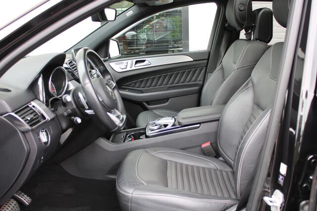 Mercedes-Benz GLE-KLASSE AMG 43 / 4MATIC / BI-TURBO / Panorama / Luchtvering / Vol Opties / NETTE STAAT.