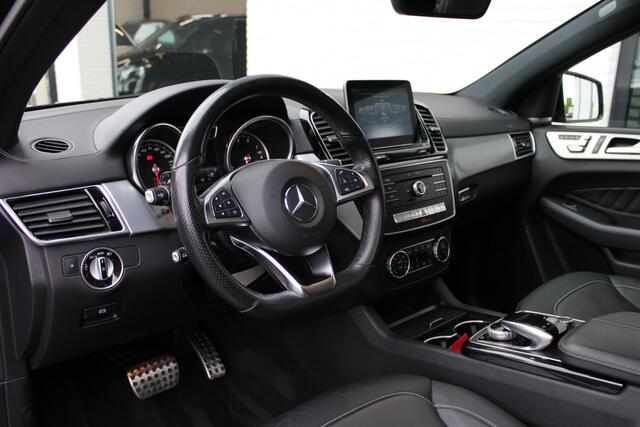 Mercedes-Benz GLE-KLASSE AMG 43 / 4MATIC / BI-TURBO / Panorama / Luchtvering / Vol Opties / NETTE STAAT.